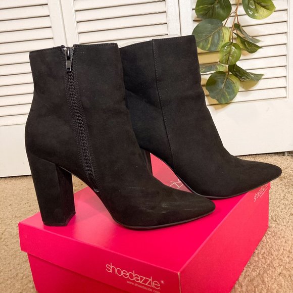 Minda Block Black Suede Heel Bootie Size 7 - Picture 5 of 10
